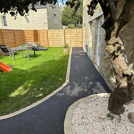 Le Refuge De L Hortensia Juaye-Mondaye